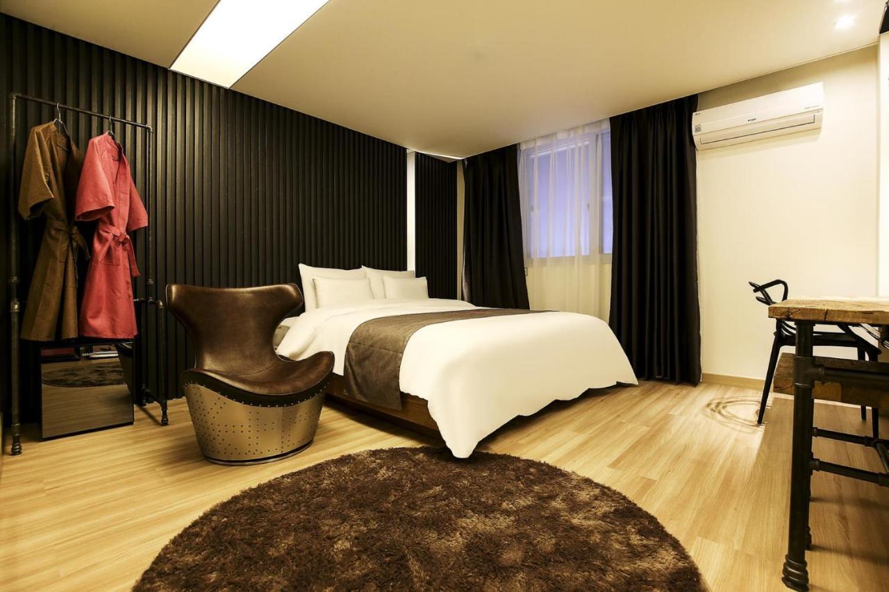 Hotel Flamingo Daejeon Extérieur photo
